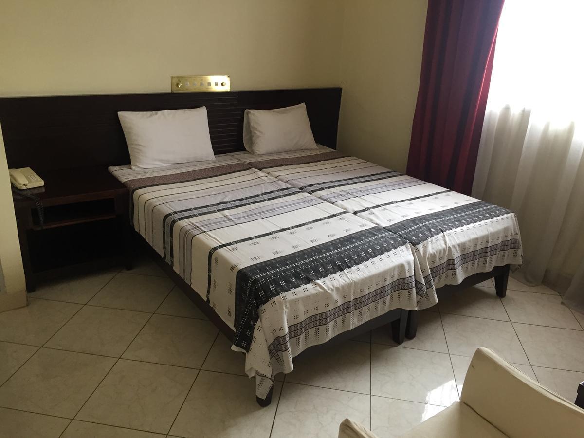 White Palace Hotel Antananarivo Eksteriør billede